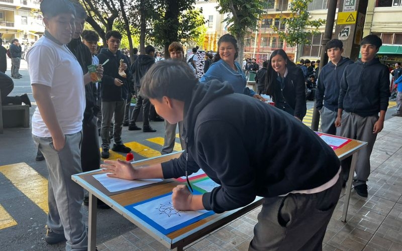 Comunidad educativa conmemora el Día de la Actividad Física con jornada participativa