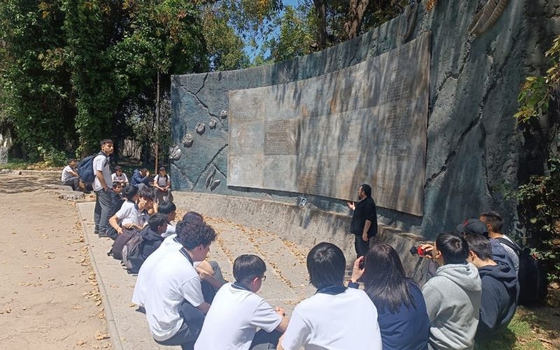 Visita Educativa al Memorial Villa Grimaldi: Un Aprendizaje sobre Derechos Humanos