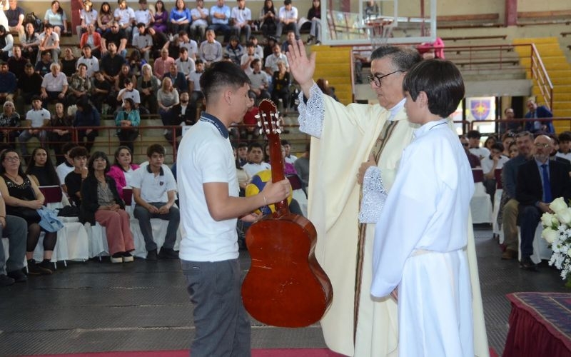 Generaci&oacute;n 2025 celebra su &uacute;ltima eucarist&iacute;a: Un env&iacute;o confiado en Dios y comprometido con el servicio