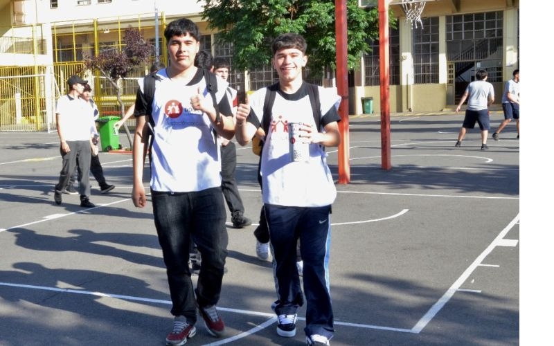 Más de 200 estudiantes participan en la colecta nacional de la Fundación Don Bosco