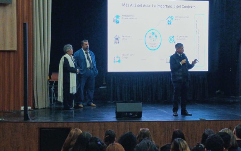 Compromiso con la mejora educativa: análisis de resultados SIMCE con apoderados de II medio