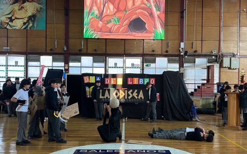 Comunidad educativa celebra el Día del Libro destacando a escritores salesianos