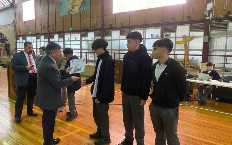 Estudiantes de IV Medio TP obtienen destacado 4° lugar en Huawei ICT Competition