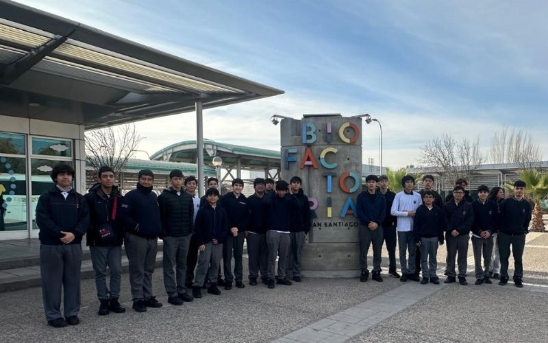 Estudiantes salesianos promueven el cuidado de la Casa Común en visita a Biofactoría La Farfana