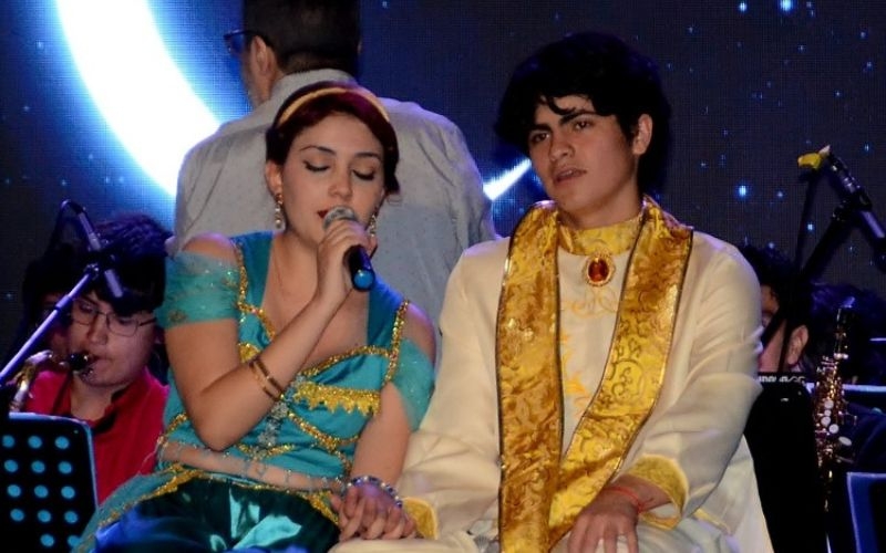 Talento, m&uacute;sica y arte en escena: estudiantes de Salesianos Alameda presentan la obra &ldquo;Aladino&rdquo;