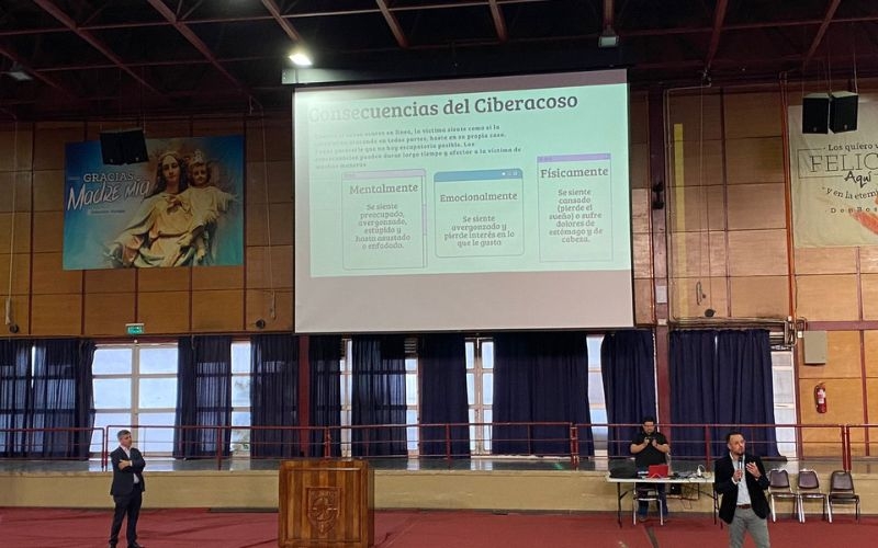 Salesianos Alameda dice NO al ciberacoso