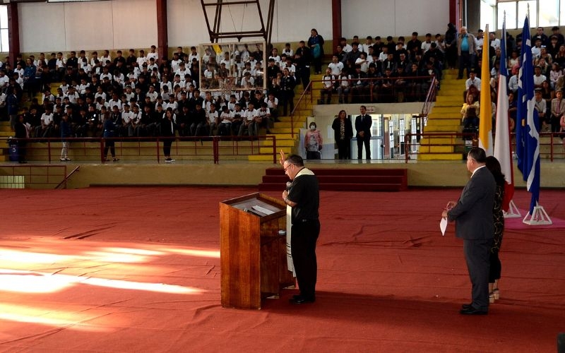 Estudiantes inician año escolar 2023